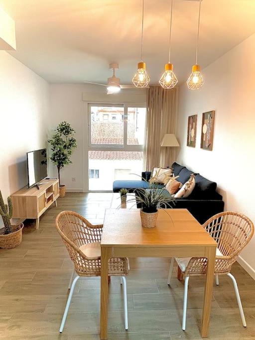 Lovely Beach Apartment Rincon de la Victoria Exterior photo
